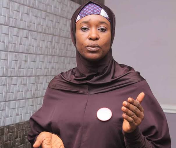 Aisha-Yesufu-afirma-que-APC-se-esta-poniendo-nervioso-antes.jpg