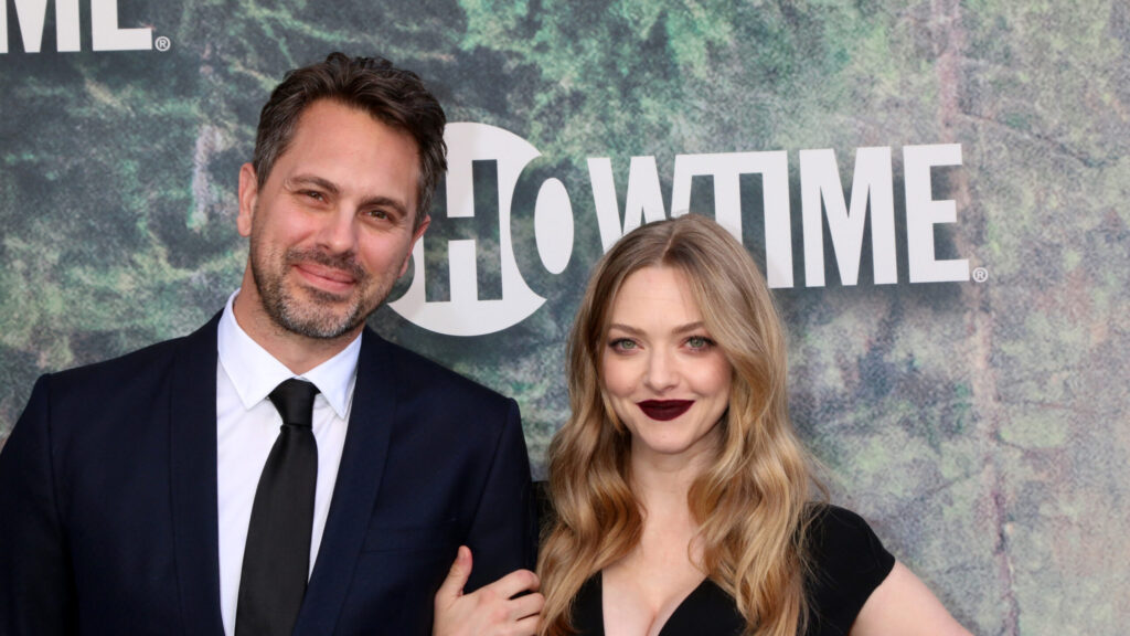 Amanda-Seyfried-y-Thomas-Sadoski-confirman-su-separacion-tras-9.jpg
