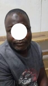 Detienen-en-Bauchi-a-un-hombre-que-se-hacia-pasar.jpg