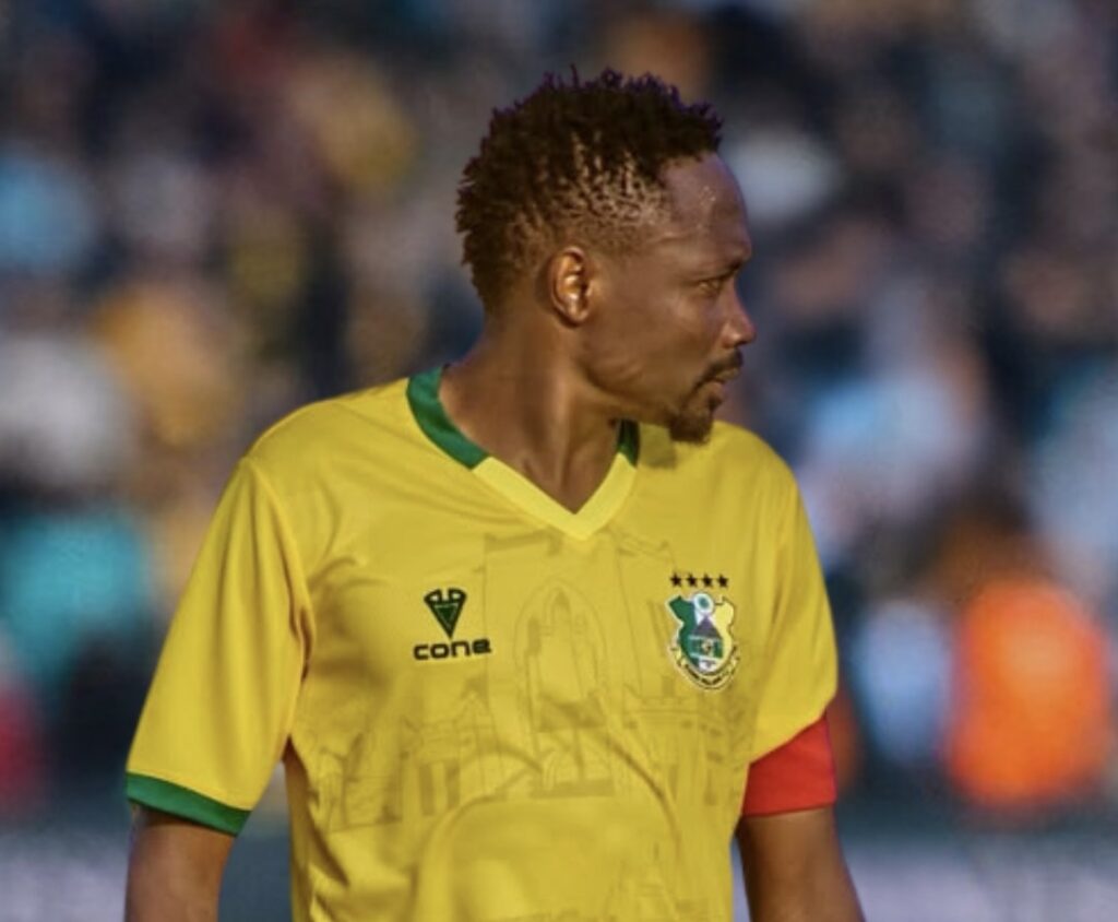 EUROMATCH-NPFL-Ahmed-Musa-gana-el-premio-al-mejor-jugador-del.jpeg