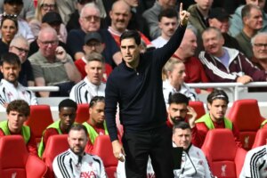 El-Liverpool-cansado-debe-adaptarse-al-calendario-dice-Iraola.jpg