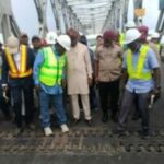 El Ministro de Obras Públicas prohíbe los puestos de control a menos de 200 metros del primer puente de Níger