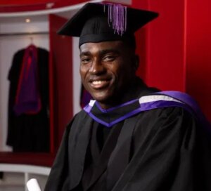 El-delantero-de-las-Super-Eagles-Taiwo-Awoniyi-se-gradua.jpeg