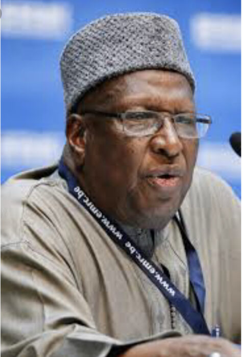 El-gobernador-Otu-lamenta-la-muerte-de-Bamanga-Tukur-y.jpeg