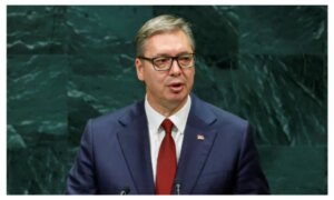 El-presidente-de-Serbia-Vucic-dimite-mientras-el-partido-gobernante.jpg