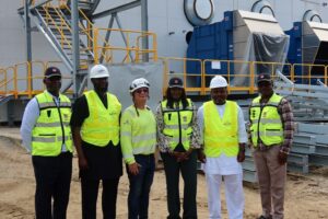 El-regulador-de-Lagos-inspecciona-el-aumento-de-40-MW.jpg