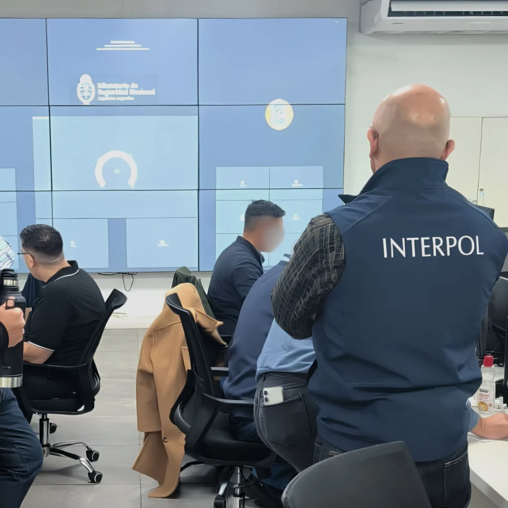 Nigeria-se-une-a-la-operacion-de-Interpol-mientras-AI.webp