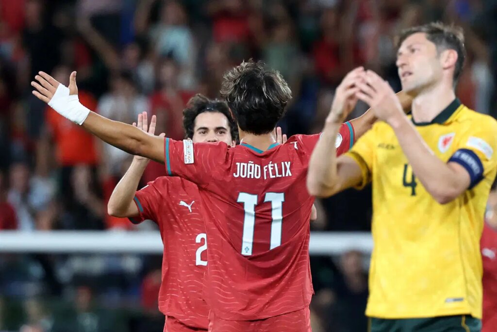Joao-Felix-da-la-victoria-a-Portugal-sobre-Gales-y.jpg