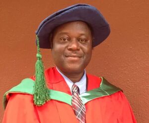 La-gobernadora-Adeleke-amplia-dos-anos-el-mandato-del-VC.jpg