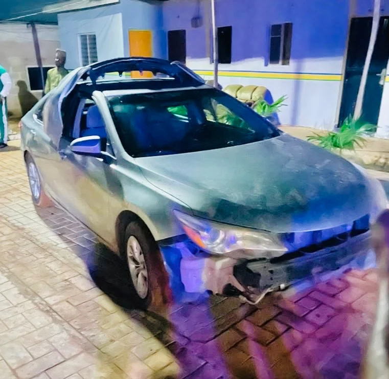 La-policia-de-Ogun-rastrea-el-coche-robado-hasta-el.jpg