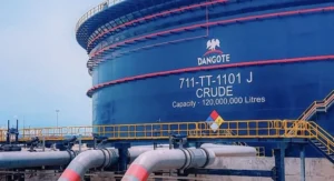 La-refineria-de-Dangote-impulsa-el-crecimiento-de-la-refinacion.webp