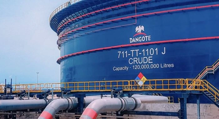 La-refineria-de-Dangote-impulsa-el-crecimiento-de-la-refinacion.webp