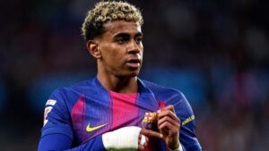 Lamine-Yamal-dice-que-el-Balon-de-Oro-deberia-recompensar.jpg