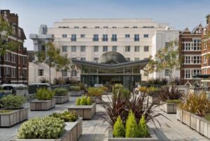 Los-hoteles-mas-lujosos-de-Londres-para-una-estancia-inolvidable.jpg