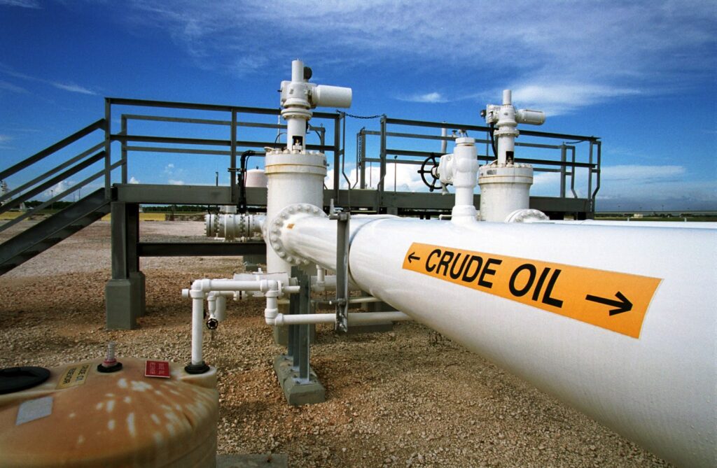 Los-precios-del-petroleo-crudo-caen-un-2-ante-las.jpg