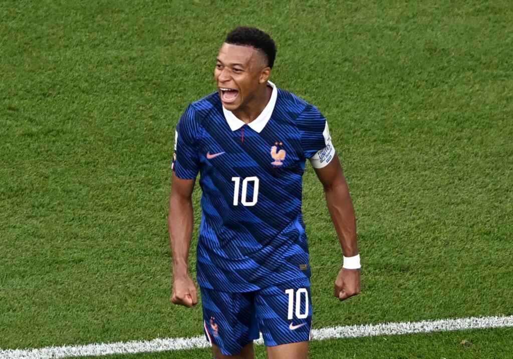Mbappe-sigue-presionando-a-los-medios-para-que-le-reconozcan.jpg