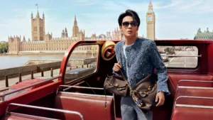 Michael-Kors-convierte-Londres-en-el-telon-de-fondo-de.webp