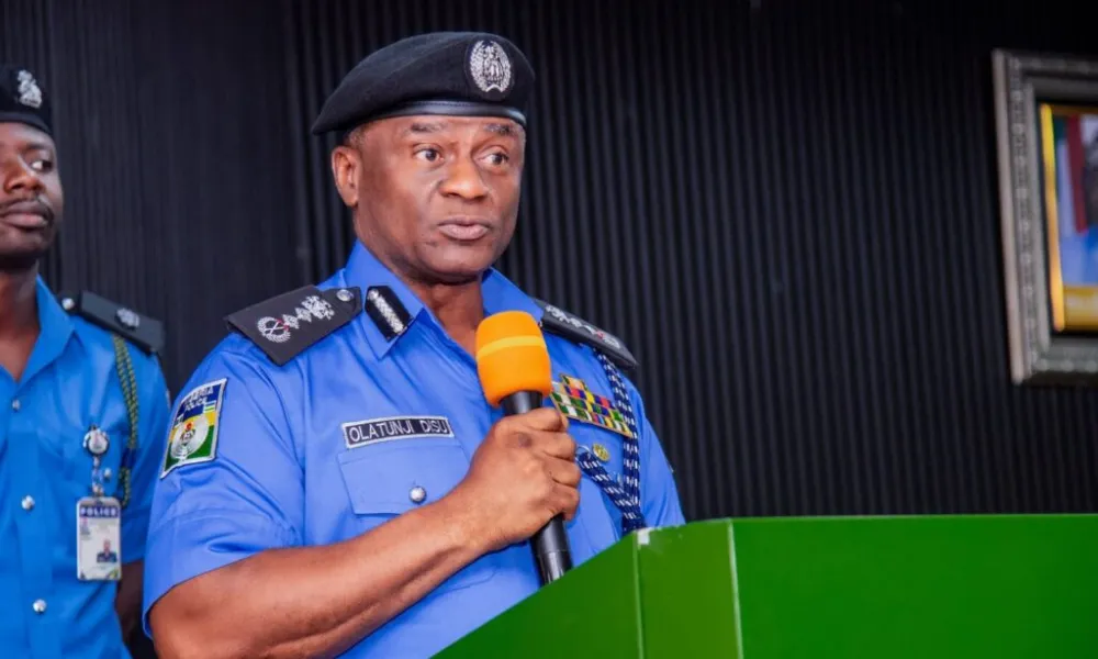 Muertes-de-mineros-IGP-Disu-visita-Niger-y-promete-descubrir.jpg