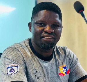 NPFL-Ogunmodede-reacciona-a-la-convincente-victoria-de-Kano-Pillars.jpg