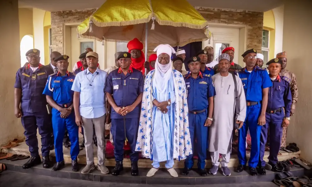 NSCDC-CG-visita-Minna-para-una-oracion-fidau-de-7.jpg