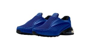 Nike-Air-Max-Dolce-Electric-Blue-agrega-un-toque-brillante.jpeg
