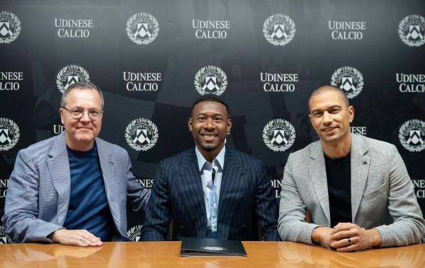 OFICIAL-Alaba-ficha-por-Okoye-en-el-Udinese.jpeg