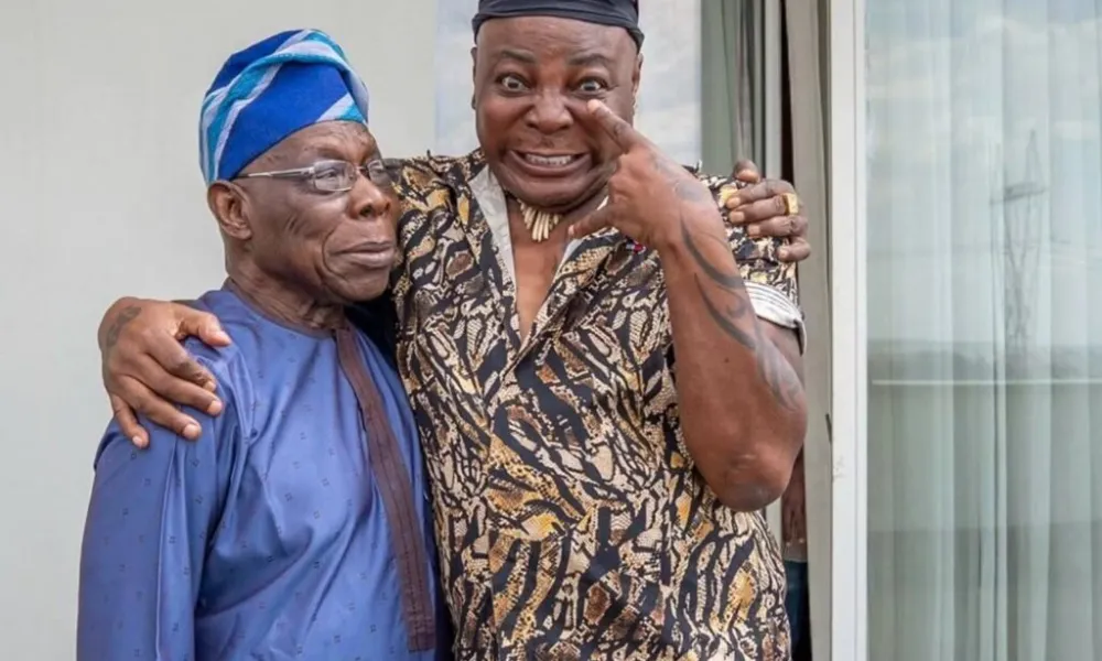 Obasanjo-recuerda-el-carino-de-Charlie-Boy-por-su-padre.jpg