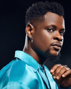 Tomiwa-Tegbe-Biografia-Anos-Estado-de-origen-Novia-Peliculas-Programas.jpg