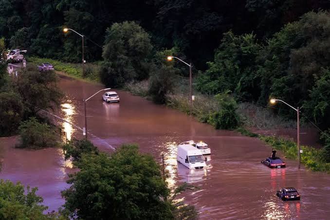 Tormenta-en-Toronto-deja-a-45000-personas-sin-electricidad-mientras.jpg