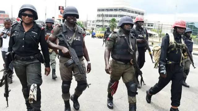 Tres-policias-despedidos-por-asesinato-en-Port-Harcourt.jpg
