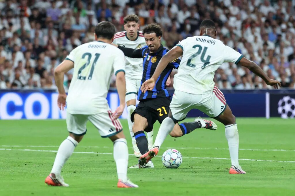 UCL-El-Real-Madrid-de-Mourinho-arranca-con-victoria-ante.jpg