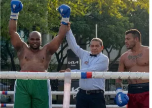 Umohette-de-Nigeria-logra-la-vigesima-victoria-de-su-carrera.png