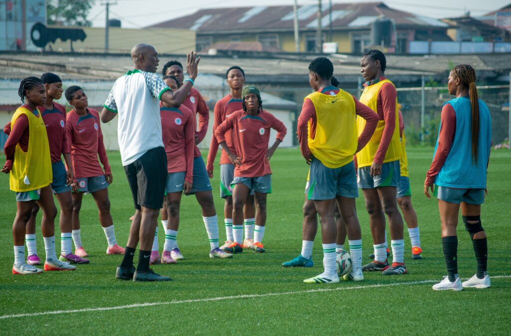 WWC-U20-Falconets-despedidos-por-choque-en-Espana-Aduku.jpg