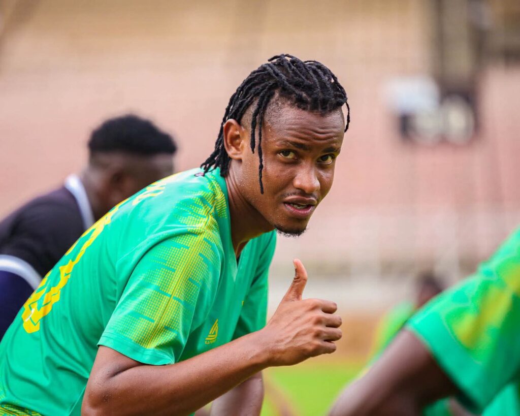 NPFL-Ndon-deja-Plateau-United-por-el-club-libio-Olympic.jpg