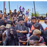 2027: Momento en que Peter Obi y Dickson atacan los arroyos de Bayelsa en una regata de campaña [VIDEO]