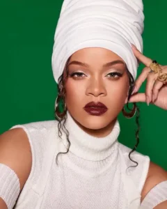 Rihanna-dice-que-tiene-al-menos-17-bovedas-de-musica.webp