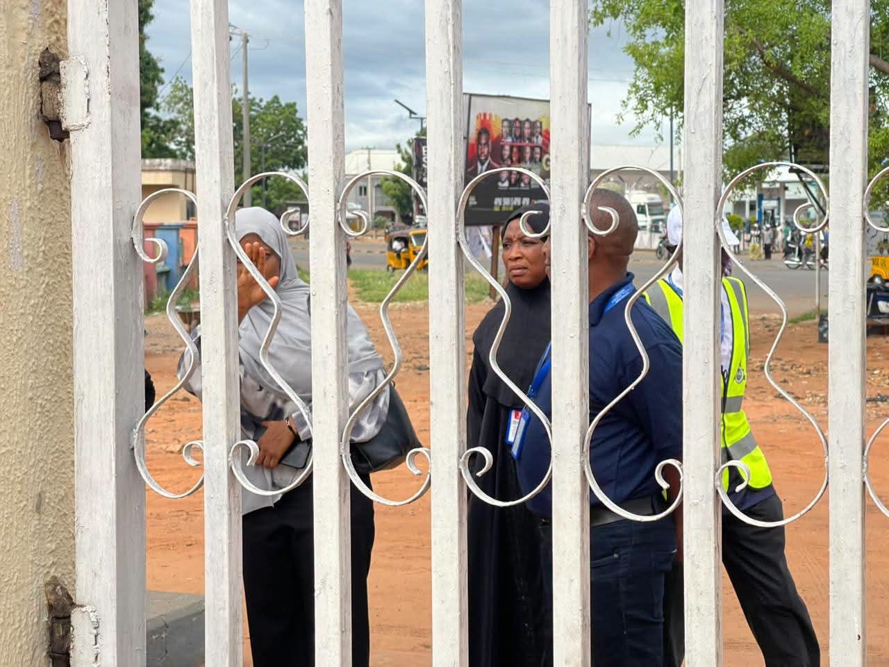 Funcionarios de Hacienda del estado de Nasarawa bloqueados por retraso