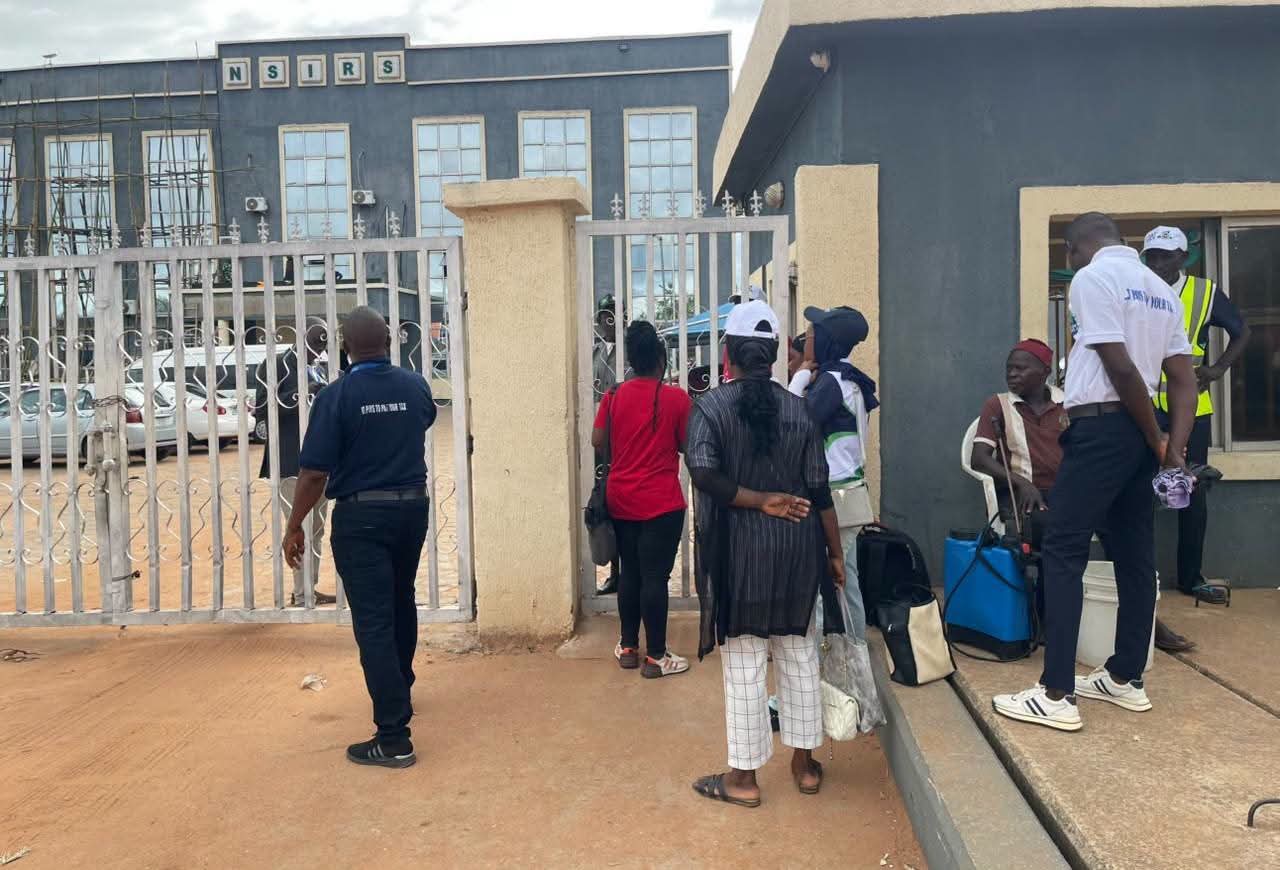Funcionarios de Hacienda del estado de Nasarawa bloqueados por retraso