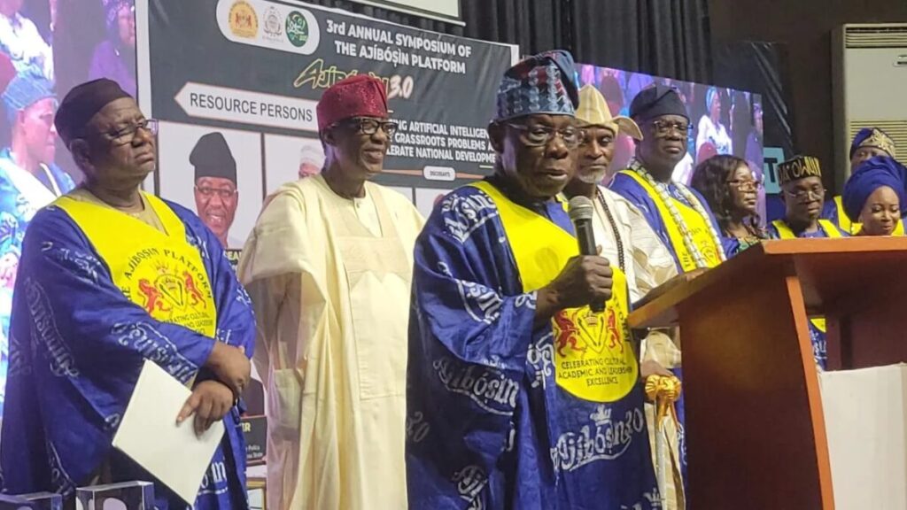 Absoluta-tonteria-Obasanjo-critica-a-Tinubu-por-los-prestamos-y.jpeg