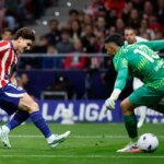Álvarez despide al Atlético para ganar al Deportivo