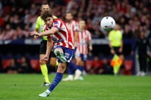 Alvarez-pide-disculpas-a-la-aficion-del-Atletico-tras-su.jpg