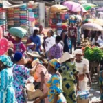CBN: Los nigerianos suspenden inversiones y compra de viviendas a medida que aumenta el costo de vida