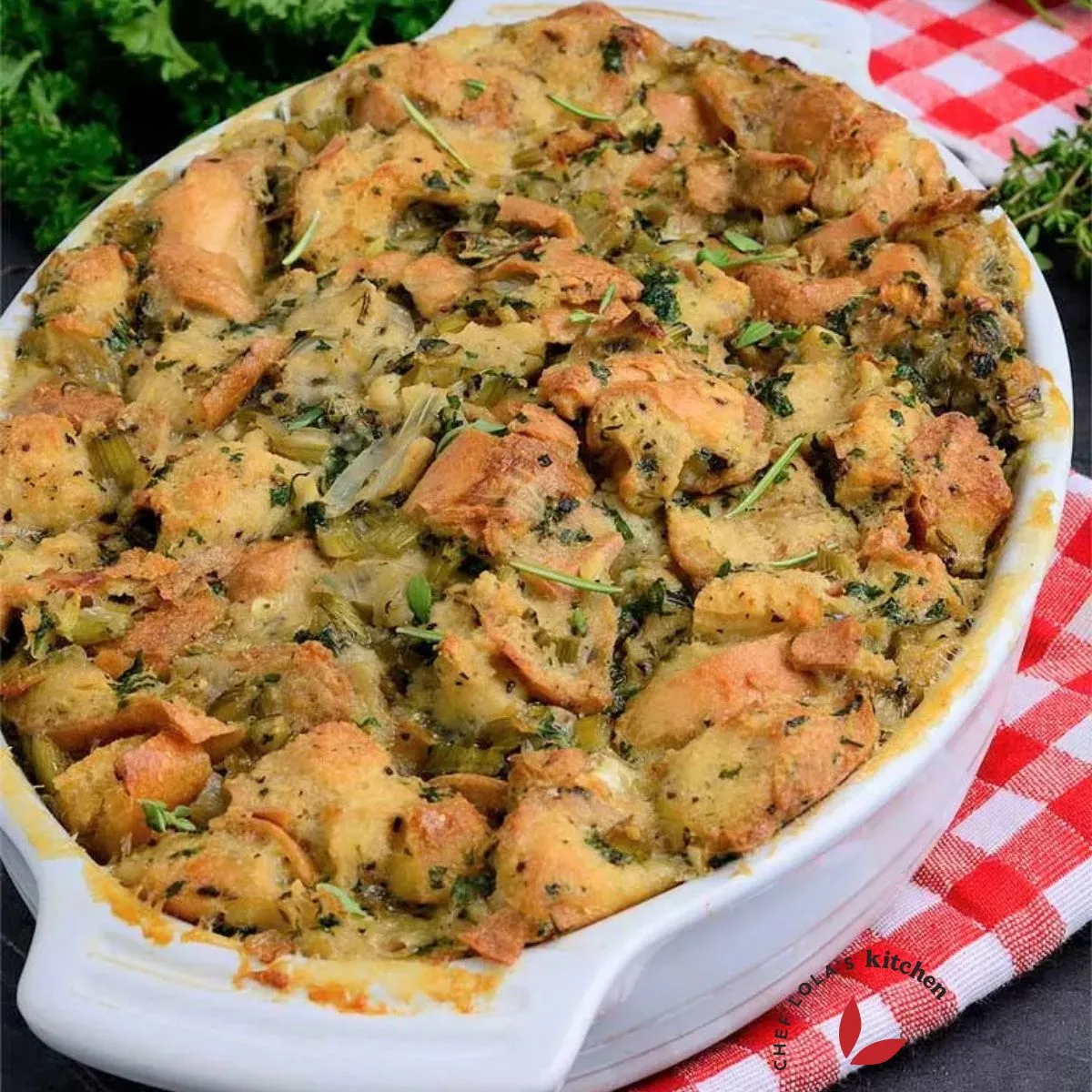 un plato de relleno