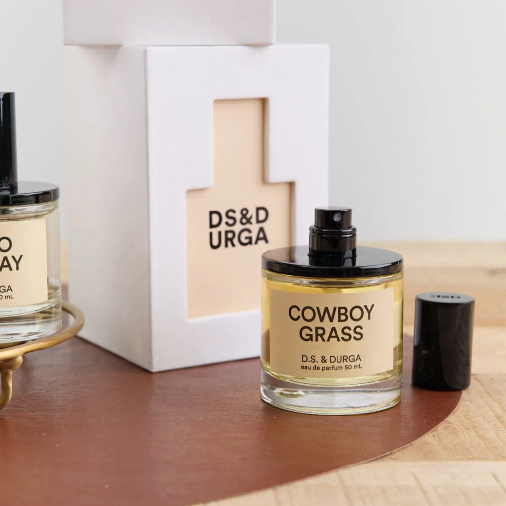 DS-Durga-Cowboy-Grass-gotas-en-una-botella-para.jpg