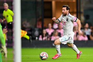 Dos-goles-de-Messi-llevan-al-Inter-Miami-a-la.jpg
