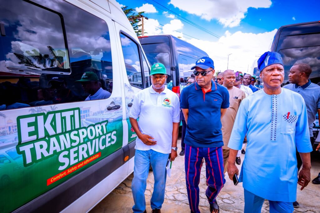 EKITI-lanza-15-autobuses-a-GNC-para-reducir-un-50.jpg