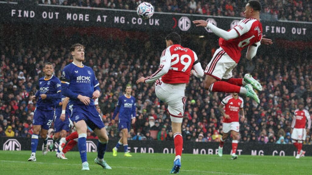 El-Arsenal-empata-con-el-Manchester-City-tras-la-victoria.jpg