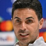 El-Arsenal-se-tomara-una-foto-de-equipo-con-Saliba.jpg