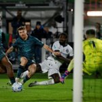 El-Inter-vuelve-a-salir-tarde-de-la-Serie-A.jpg