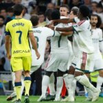 El Real Madrid gana al Villarreal y Vinicius es expulsado por tirarse de los pelos